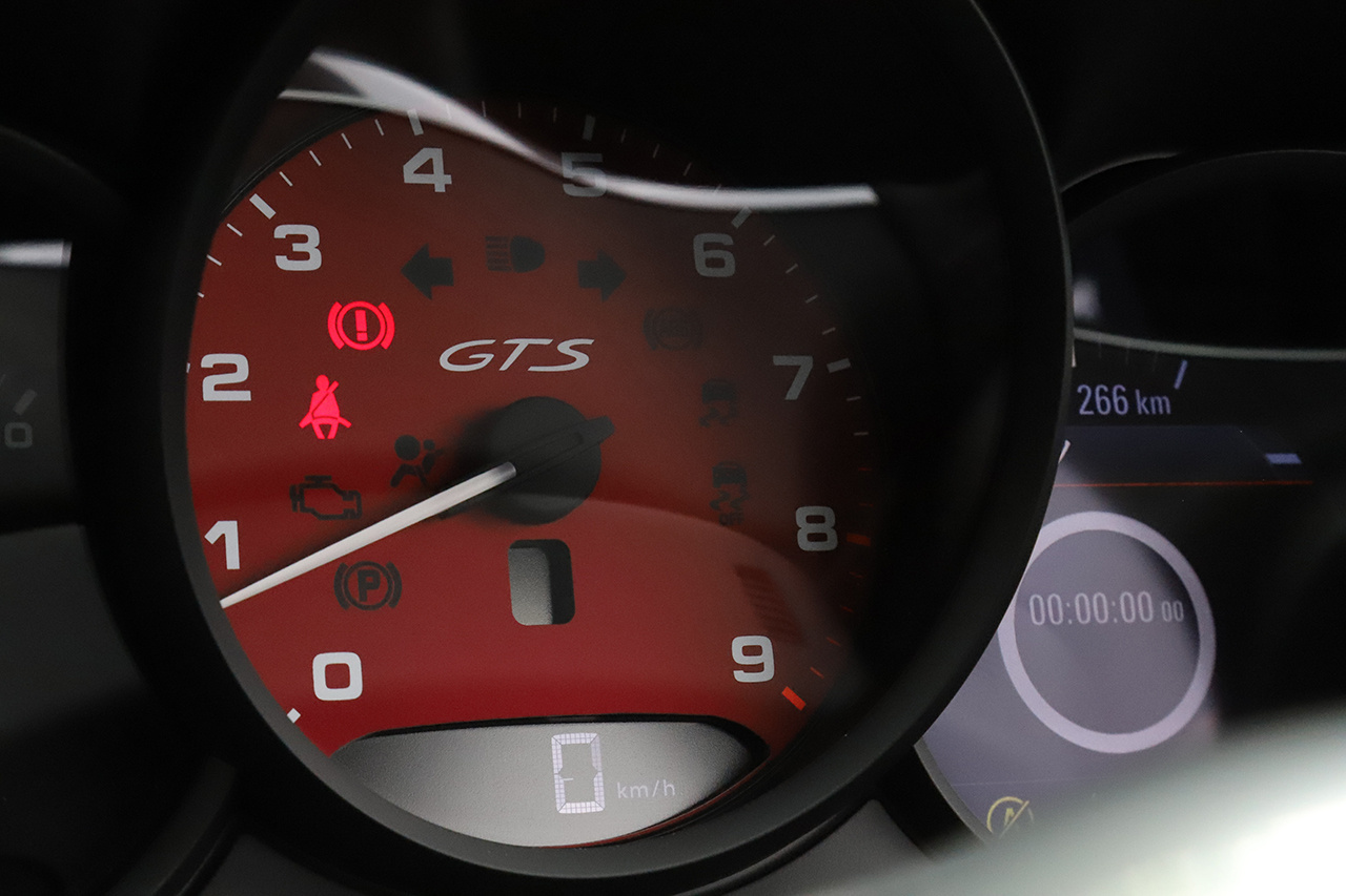 2015 Porsche CAYMAN null