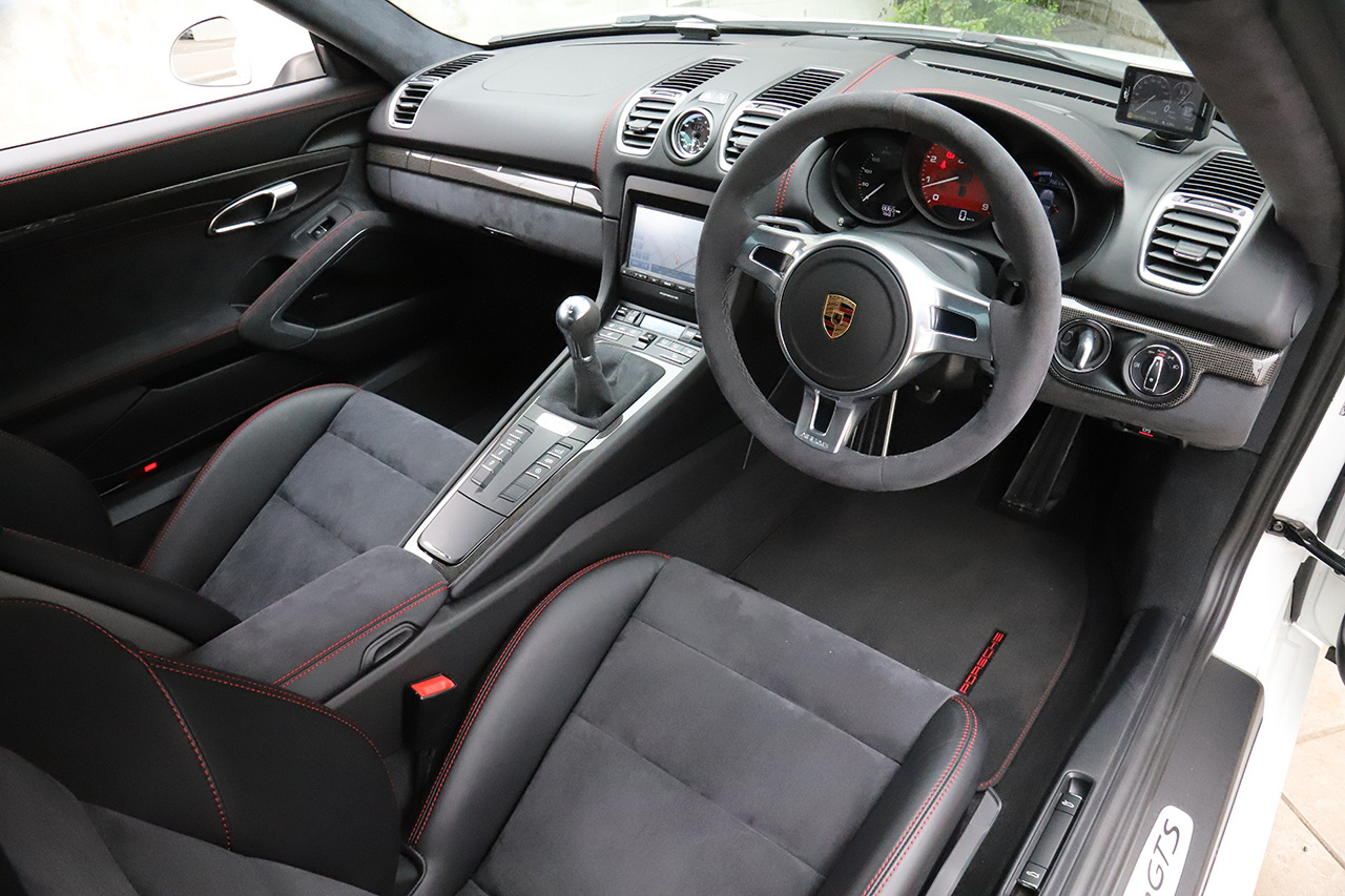 2015 Porsche CAYMAN null