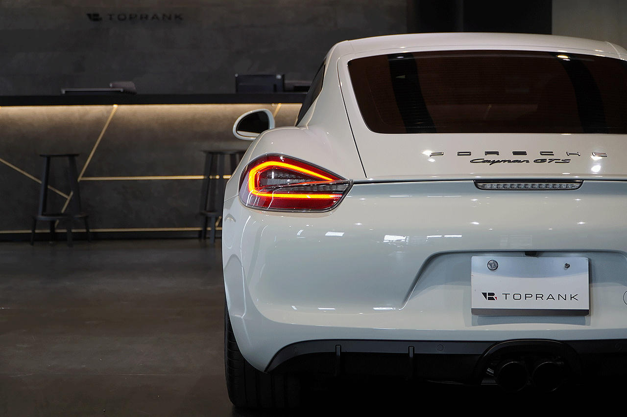 2015 Porsche CAYMAN null