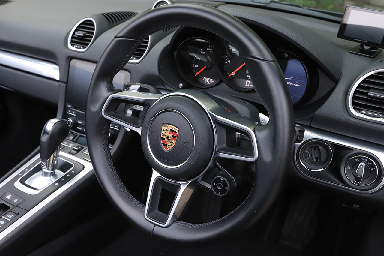 2020 Porsche 718 BOXSTER 