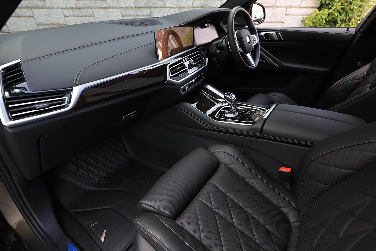 2023 BMW X6 
