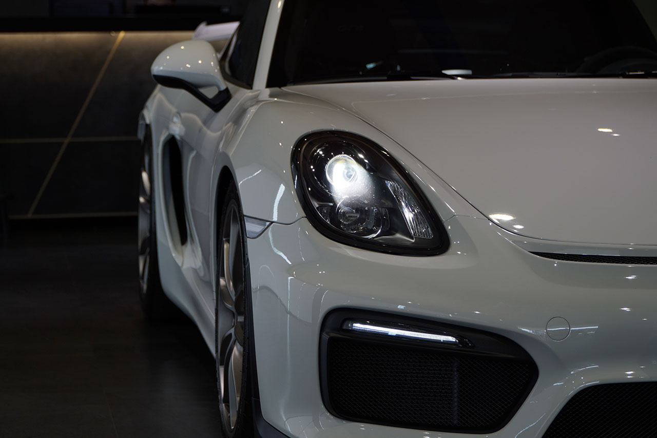 2016 Porsche CAYMAN 