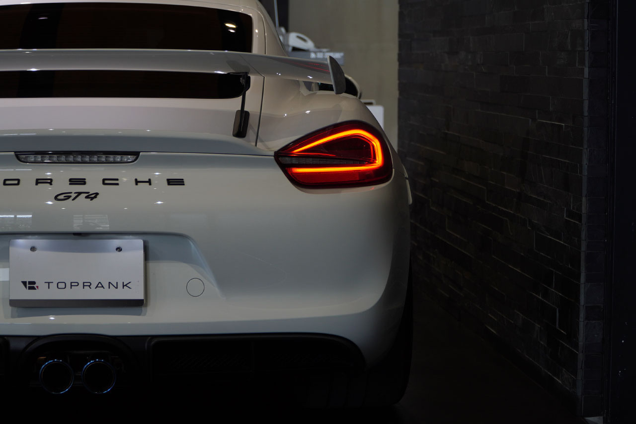 2016 Porsche CAYMAN 