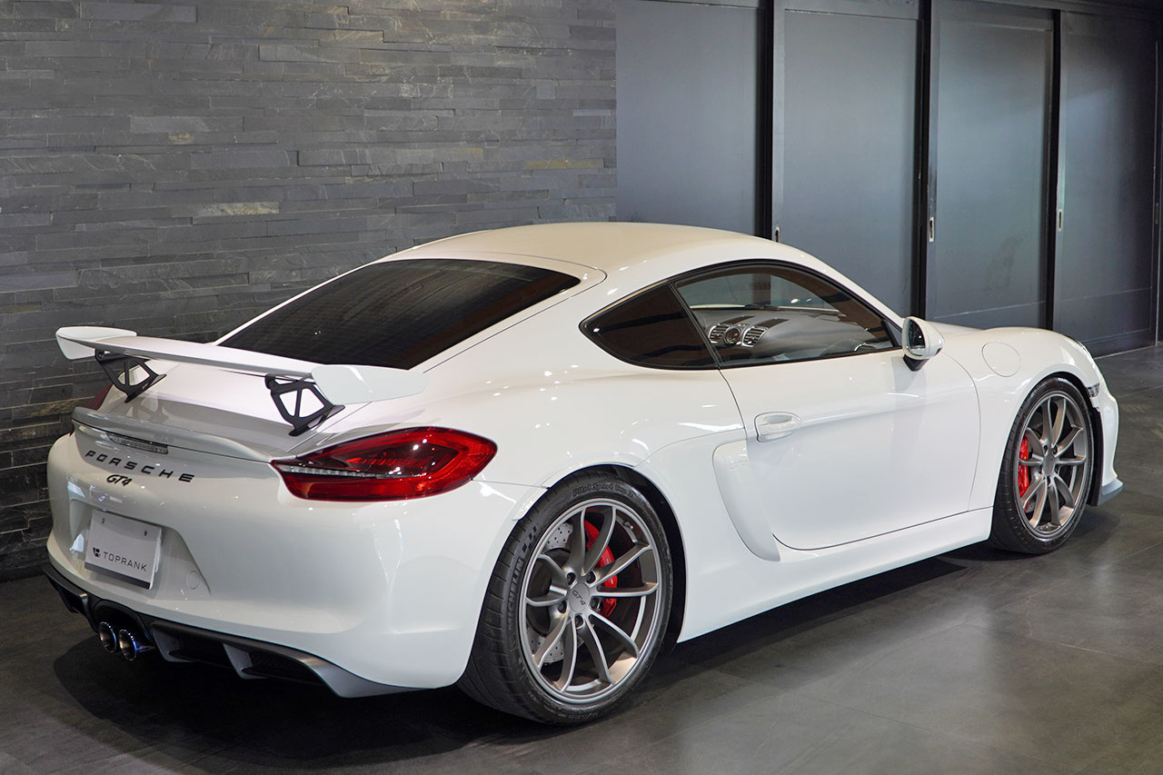 2016 Porsche CAYMAN 