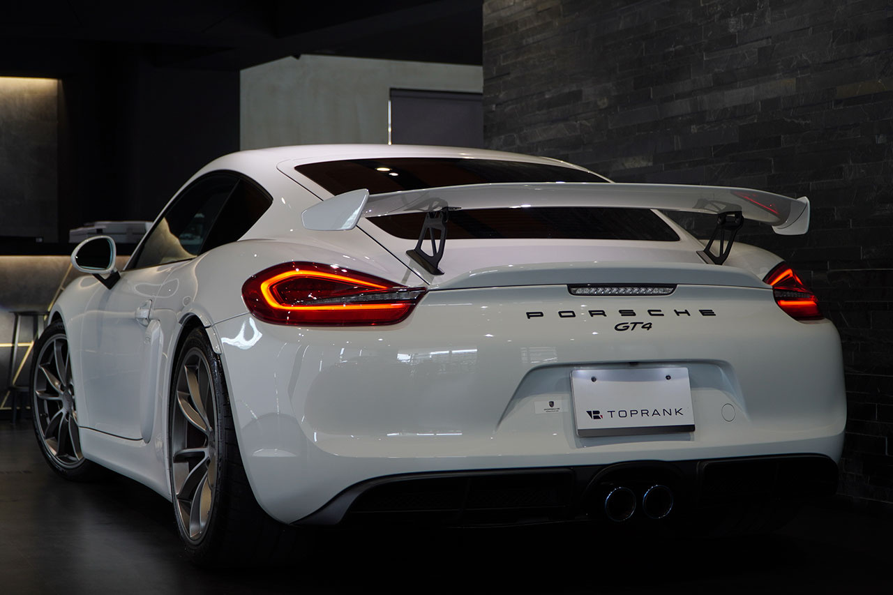 2016 Porsche CAYMAN 