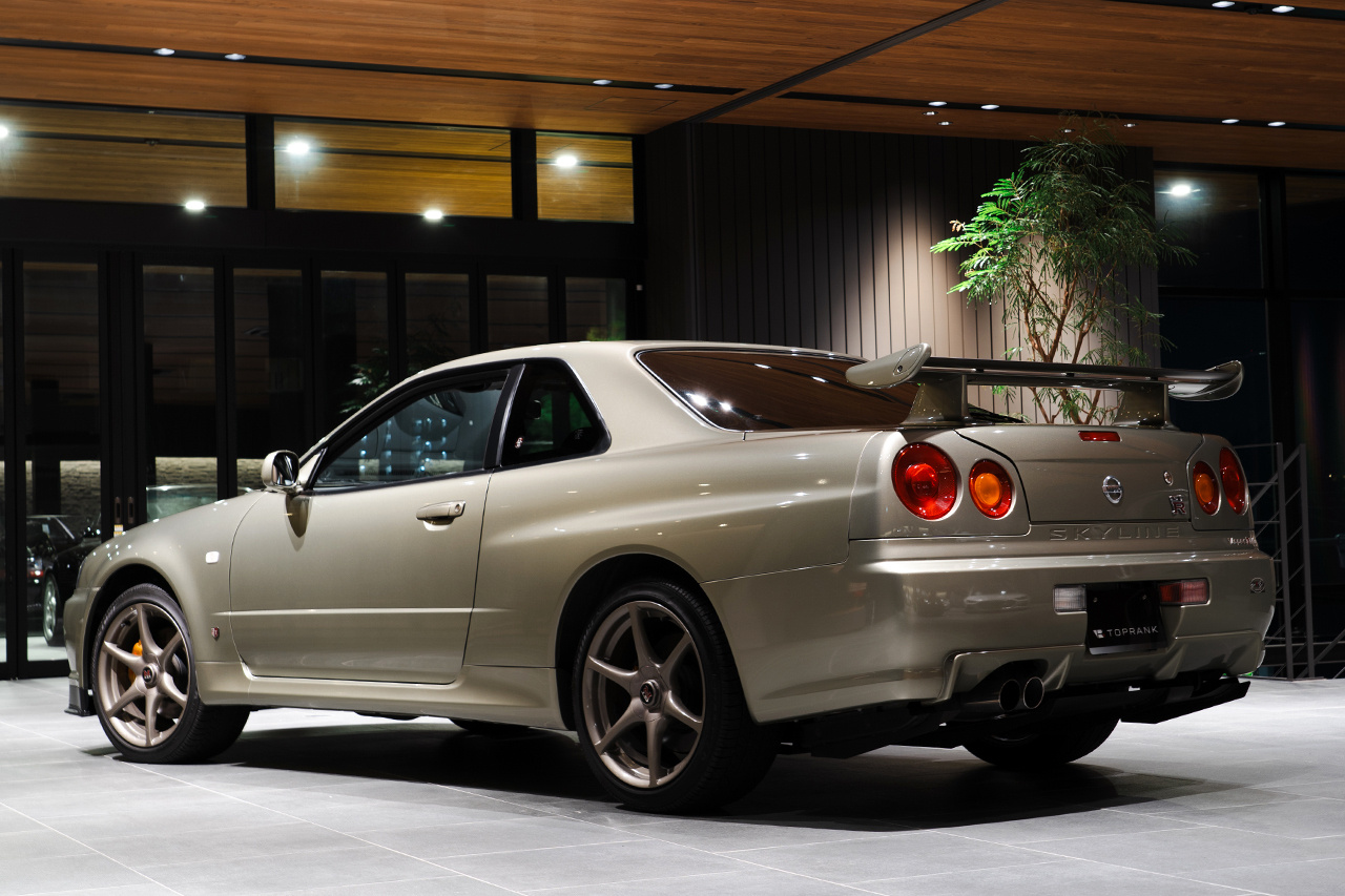 2002 Nissan SKYLINE GT-R BNR34 R34 Skyline GT-R V-Spec 2 Nür, ONE OWNER, Verified LOW Mileage, Factory Millennium Jade -JW0-