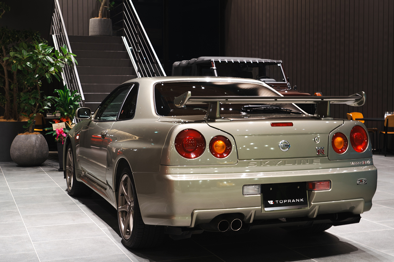 2002 Nissan SKYLINE GT-R BNR34 R34 Skyline GT-R V-Spec 2 Nür, ONE OWNER, Verified LOW Mileage, Factory Millennium Jade -JW0-