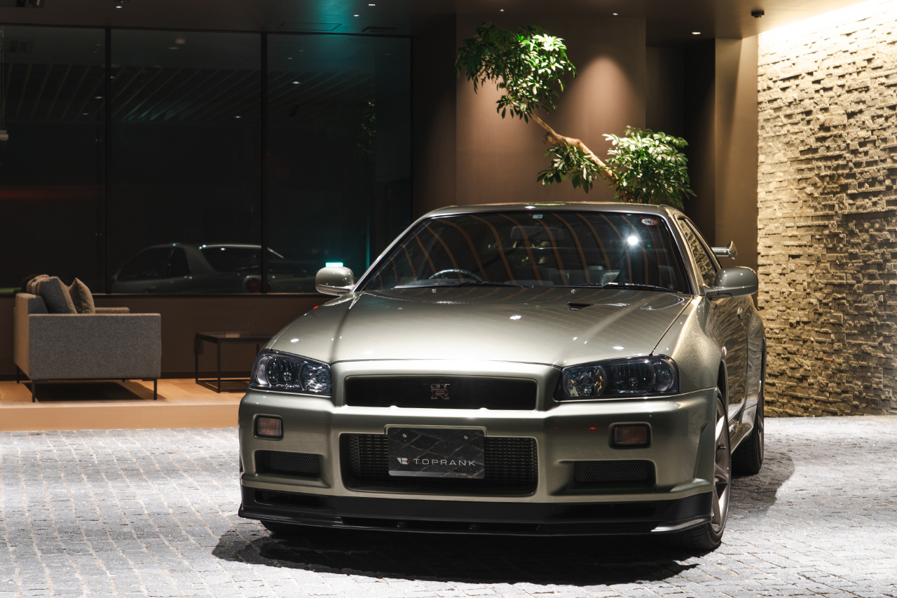 2002 Nissan SKYLINE GT-R BNR34 R34 Skyline GT-R V-Spec 2 Nür, ONE OWNER, Verified LOW Mileage, Factory Millennium Jade -JW0-