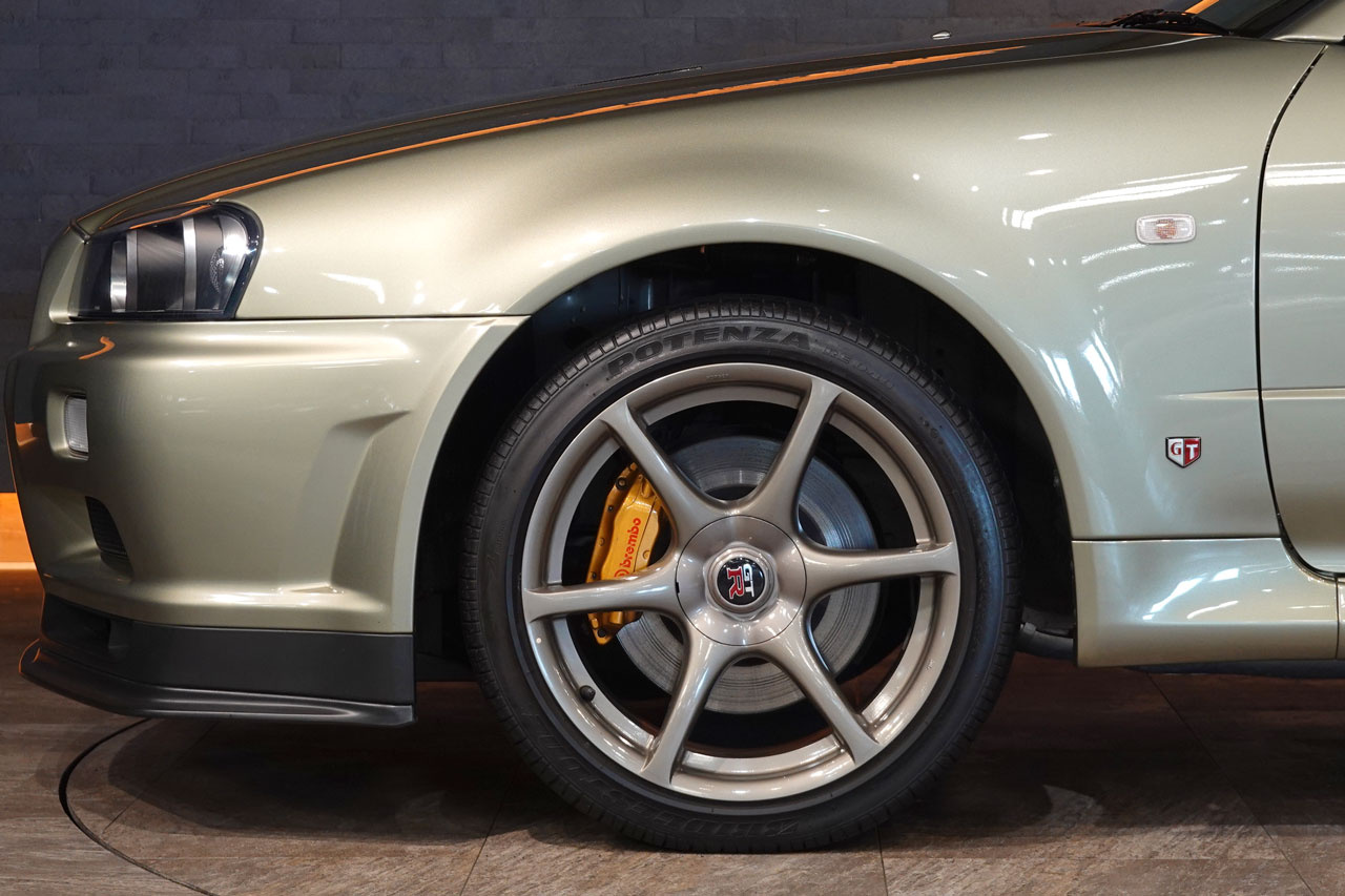 2002 Nissan SKYLINE GT-R BNR34 R34 Skyline GT-R V-Spec 2 Nür, ONE OWNER, Verified LOW Mileage, Factory Millennium Jade -JW0-