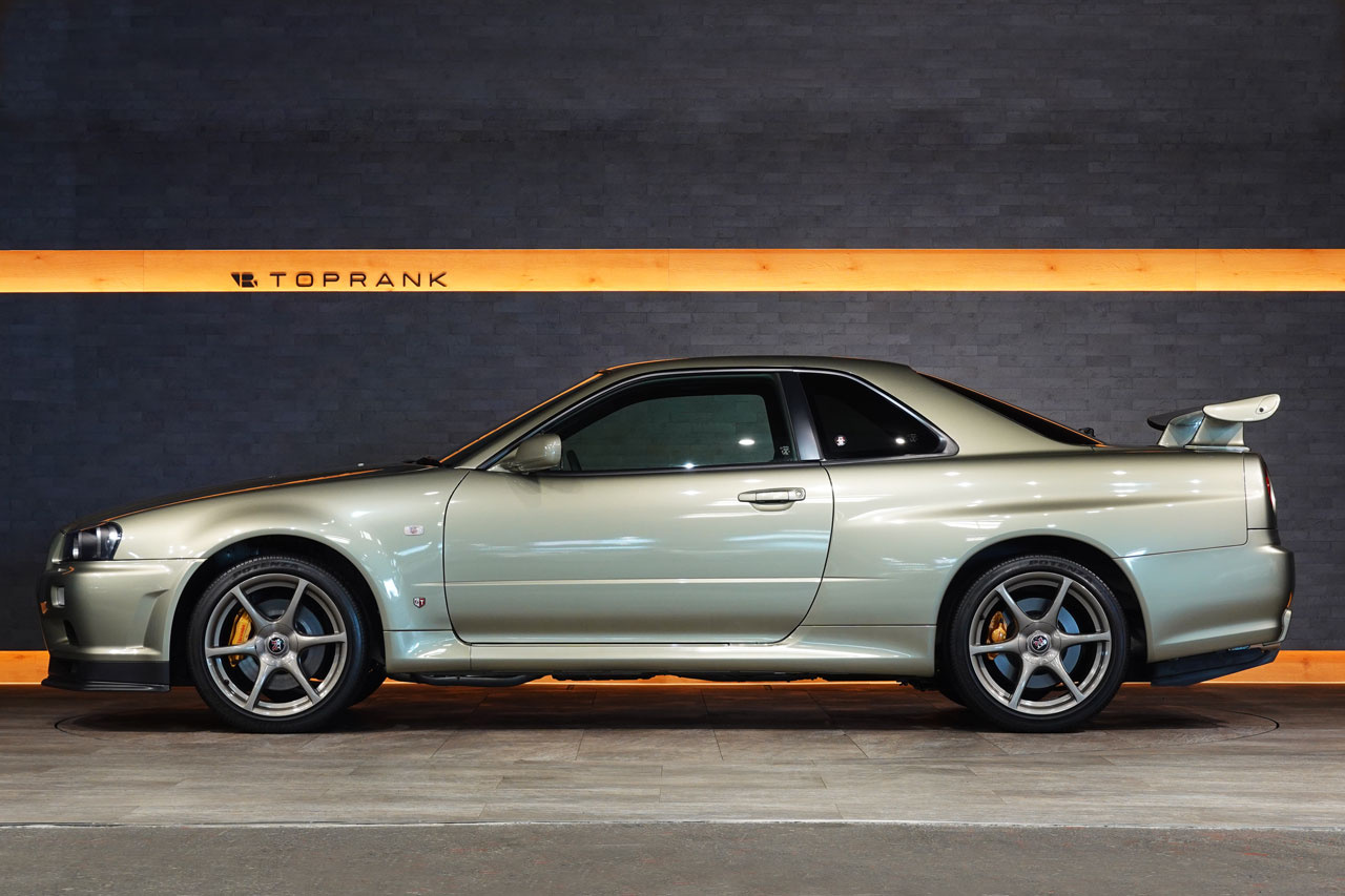 2002 Nissan SKYLINE GT-R BNR34 R34 Skyline GT-R V-Spec 2 Nür, ONE OWNER, Verified LOW Mileage, Factory Millennium Jade -JW0-