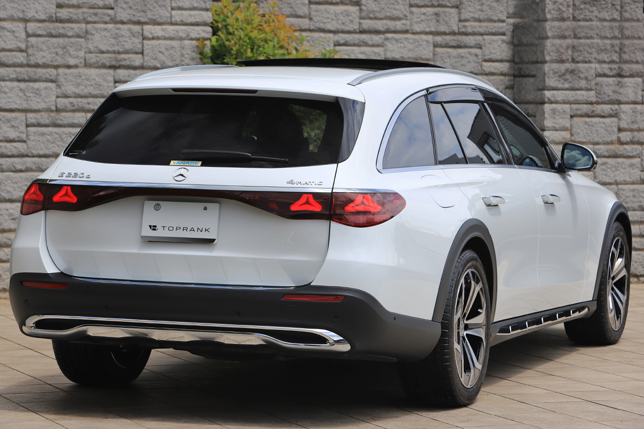 2024 Mercedes-Benz E CLASS 