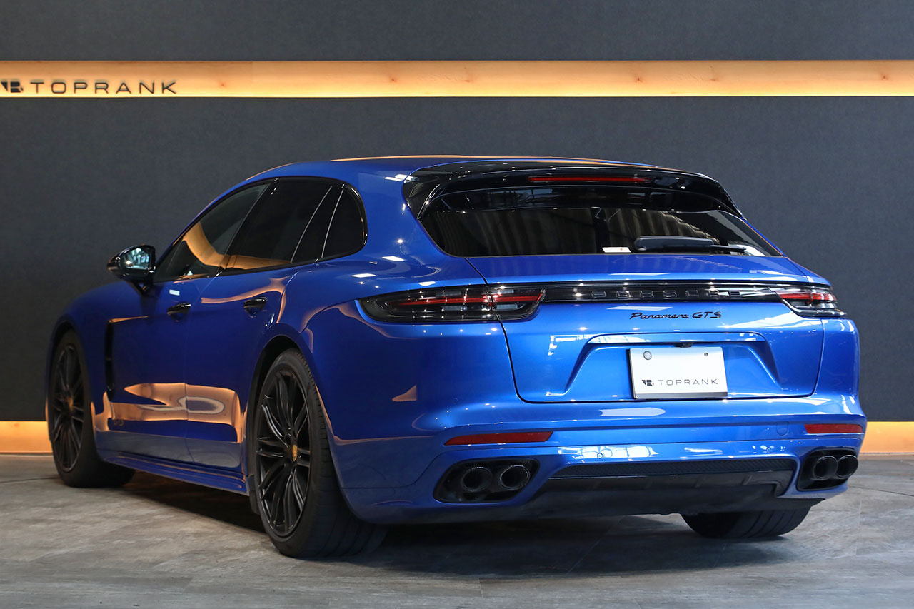 2020 Porsche PANAMERA null