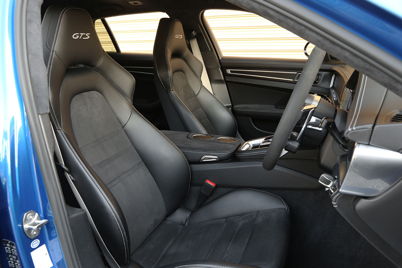 2020 Porsche PANAMERA null
