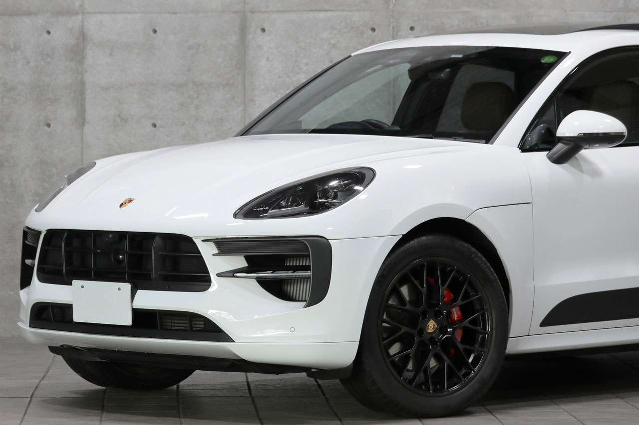 2021 Porsche MACAN null