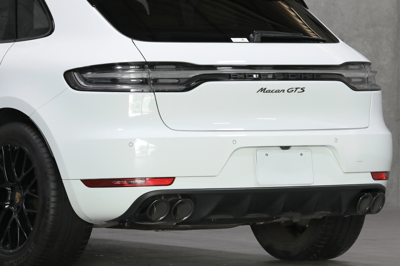2021 Porsche MACAN null