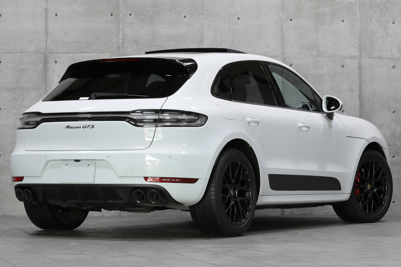 2021 Porsche MACAN null