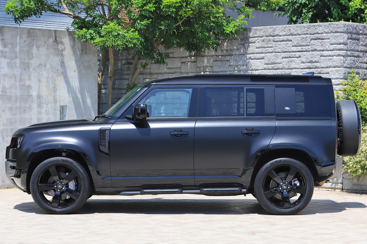2024 Land Rover DEFENDER null
