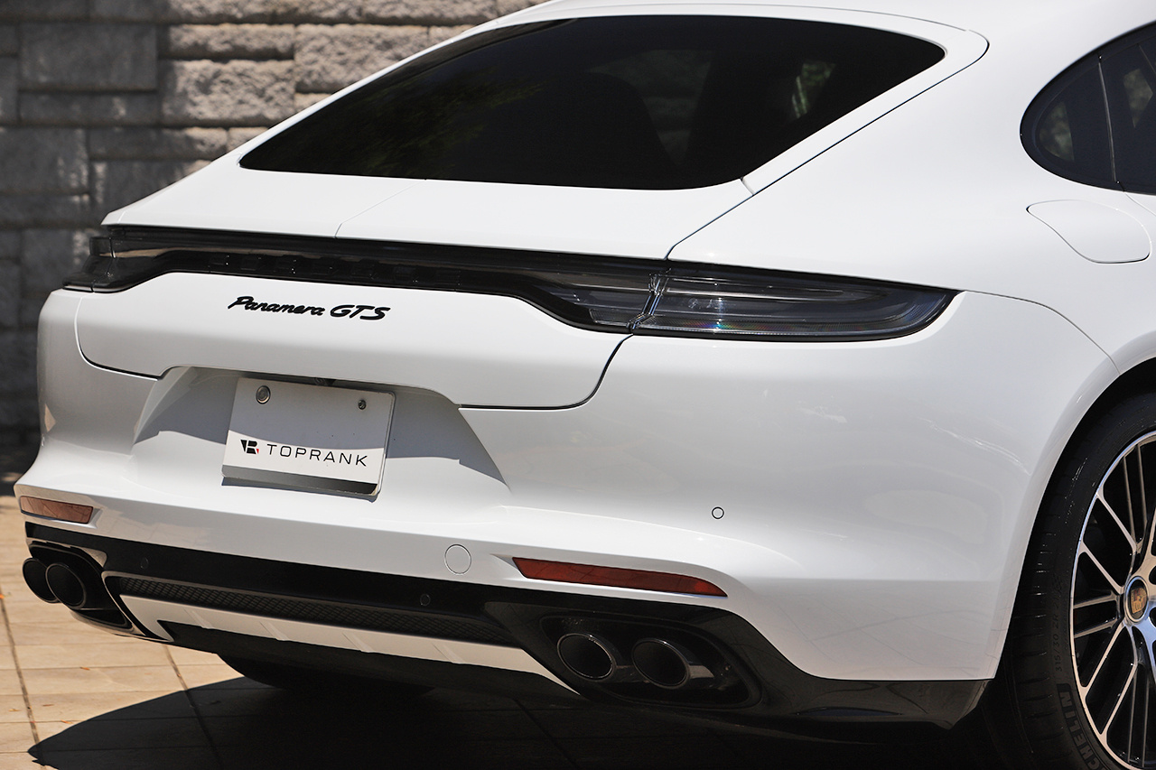 2021 Porsche PANAMERA null