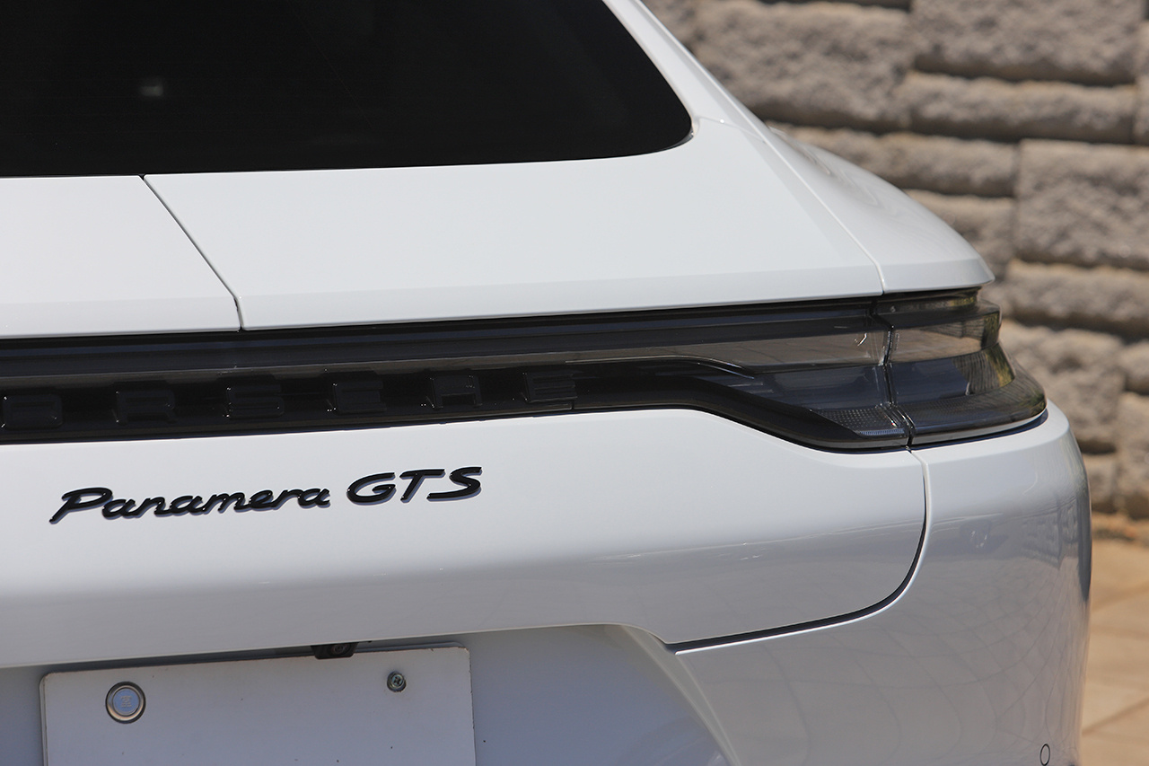2021 Porsche PANAMERA null