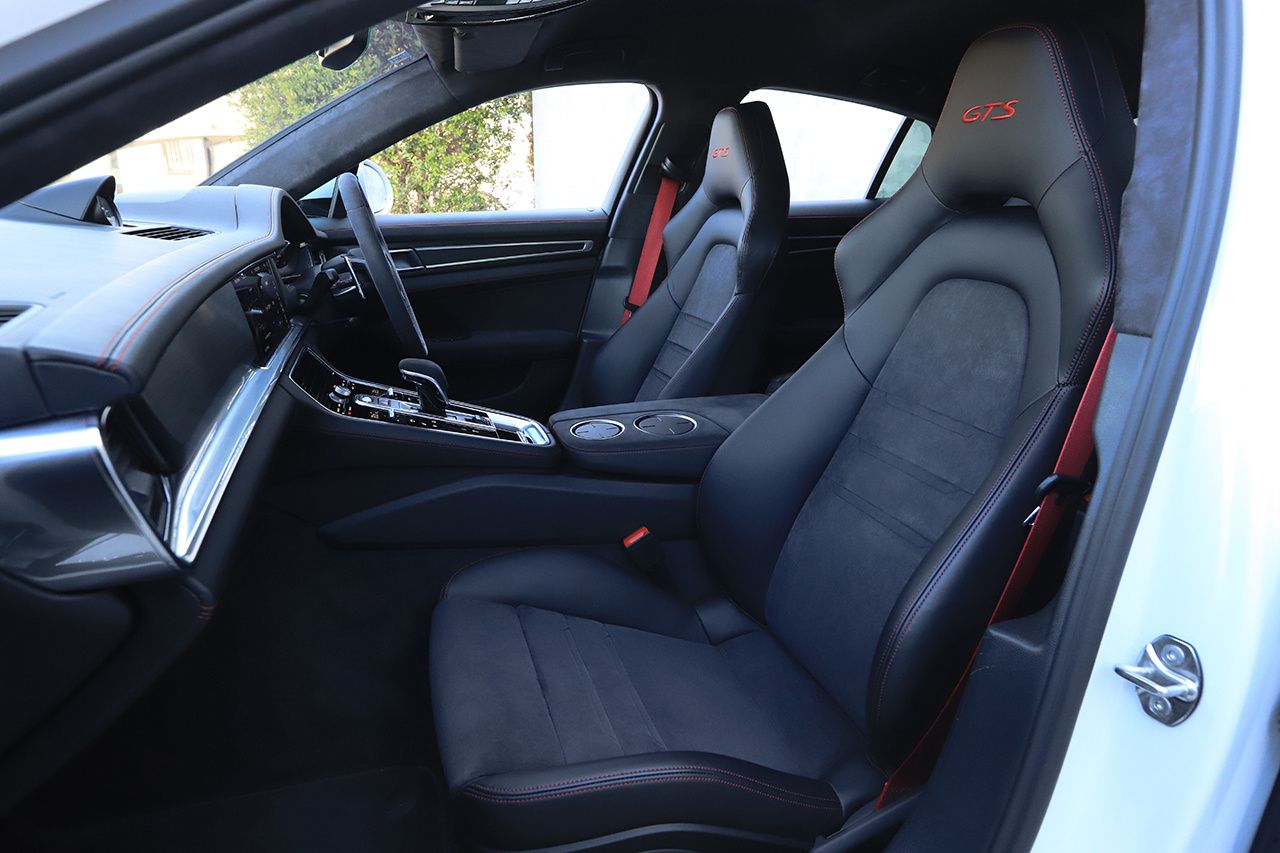 2021 Porsche PANAMERA null