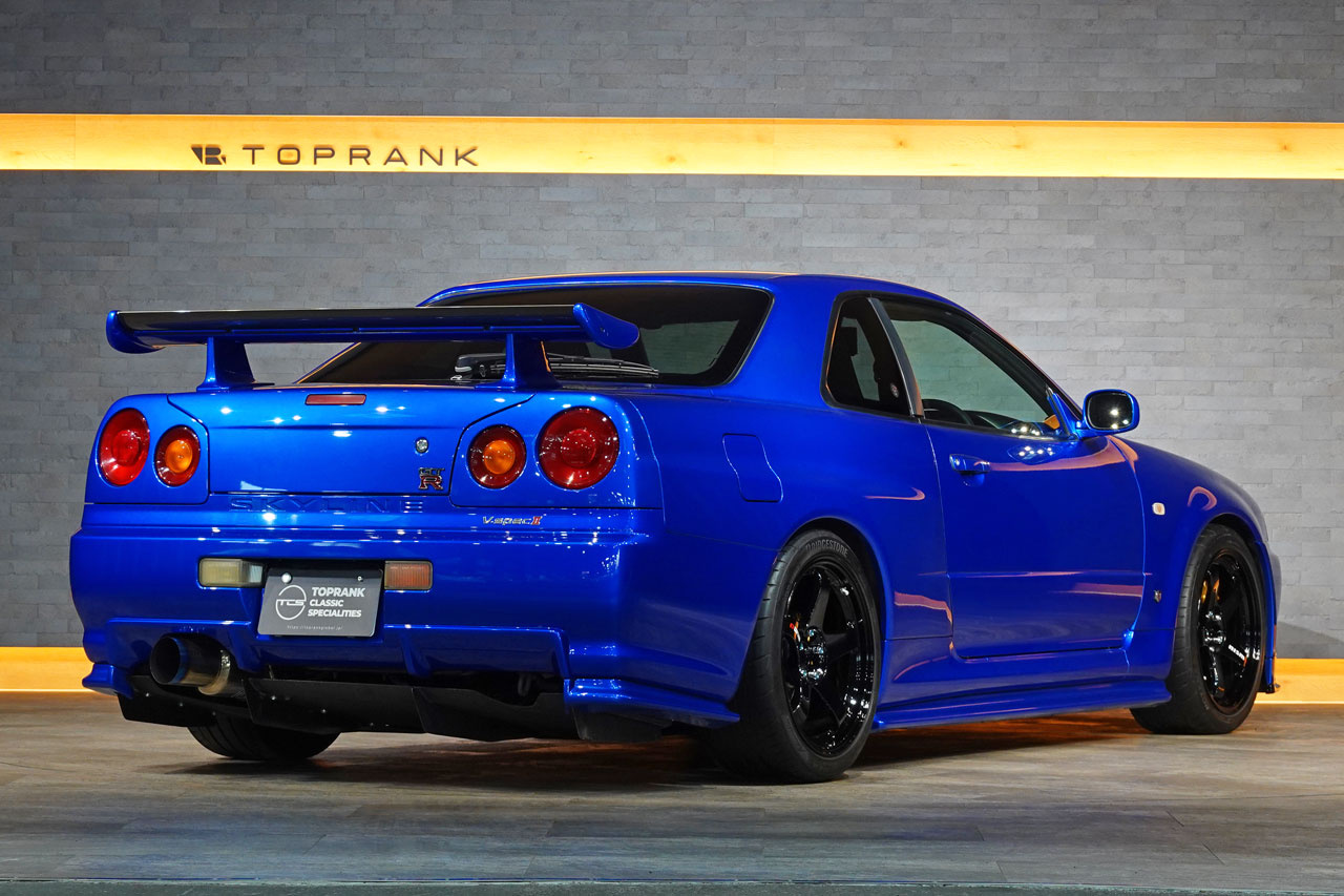 2002 Nissan SKYLINE GT-R BNR34 R34 Skyline GT-R V-SPEC II, NISMO Side Skirts/Rear Under Spoiler/LMGT4 18 inch Wheels
