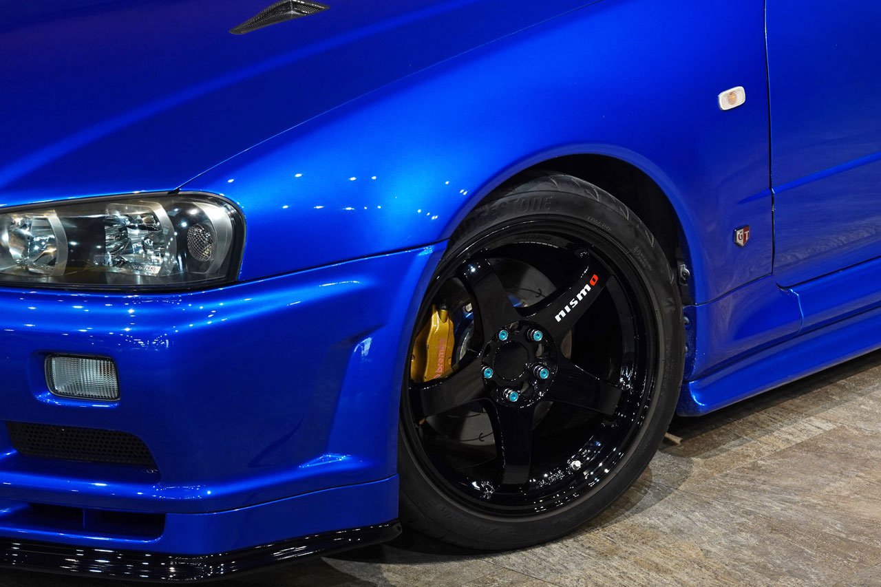 2002 Nissan SKYLINE GT-R BNR34 R34 Skyline GT-R V-SPEC II, NISMO Side Skirts/Rear Under Spoiler/LMGT4 18 inch Wheels