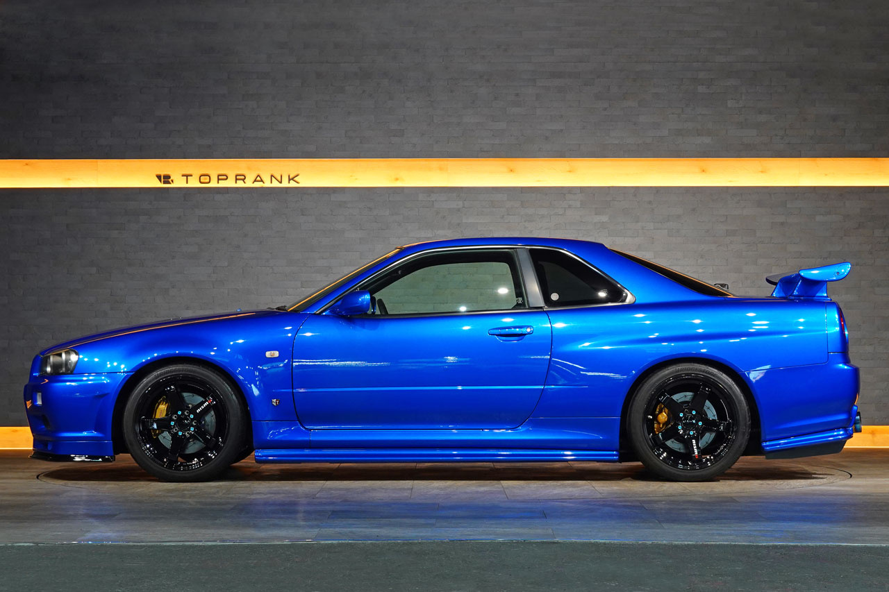 2002 Nissan SKYLINE GT-R BNR34 R34 Skyline GT-R V-SPEC II, NISMO Side Skirts/Rear Under Spoiler/LMGT4 18 inch Wheels