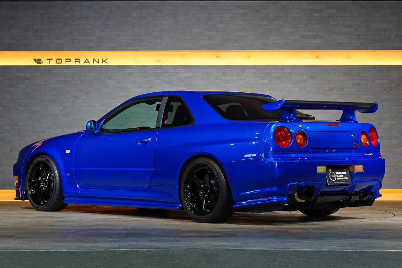 2002 Nissan SKYLINE GT-R BNR34 R34 Skyline GT-R V-SPEC II, NISMO Side Skirts/Rear Under Spoiler/LMGT4 18 inch Wheels