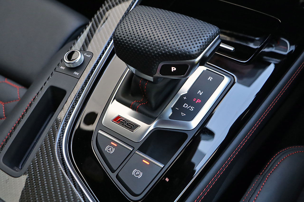 2021 Audi RS4 AVANT 