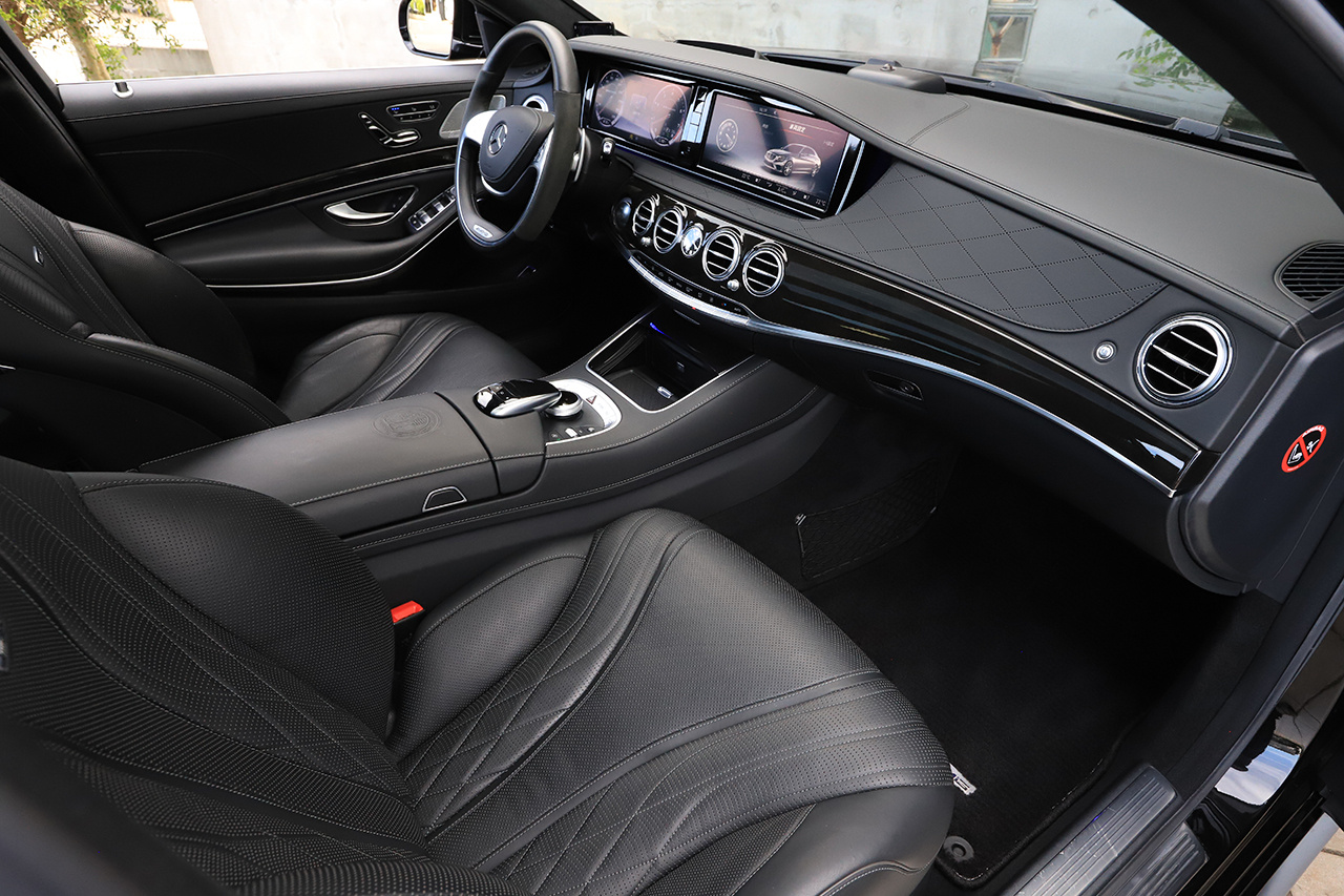 2014 Mercedes-AMG S-CLASS null