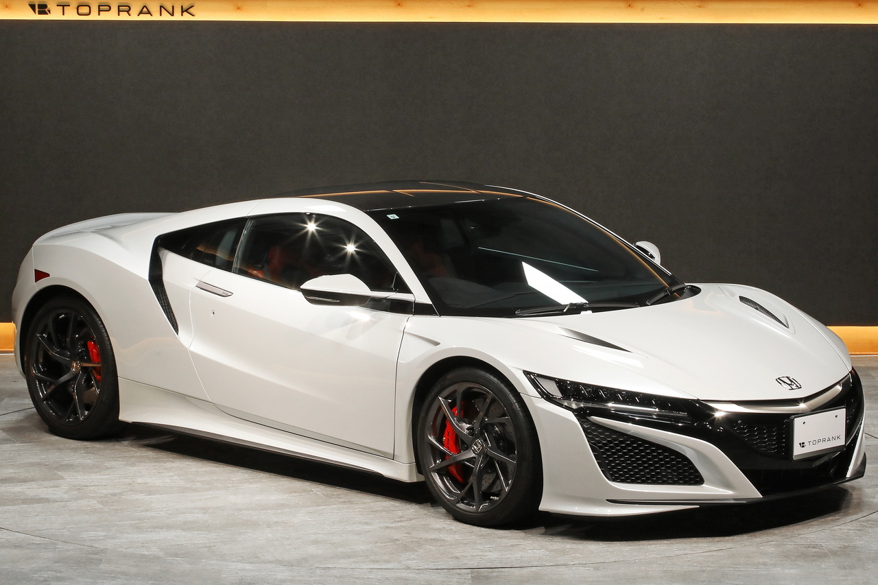 2017 Honda NSX NC1 Carbon-ceramic brakes, Alcantara seats, Carbon Roof