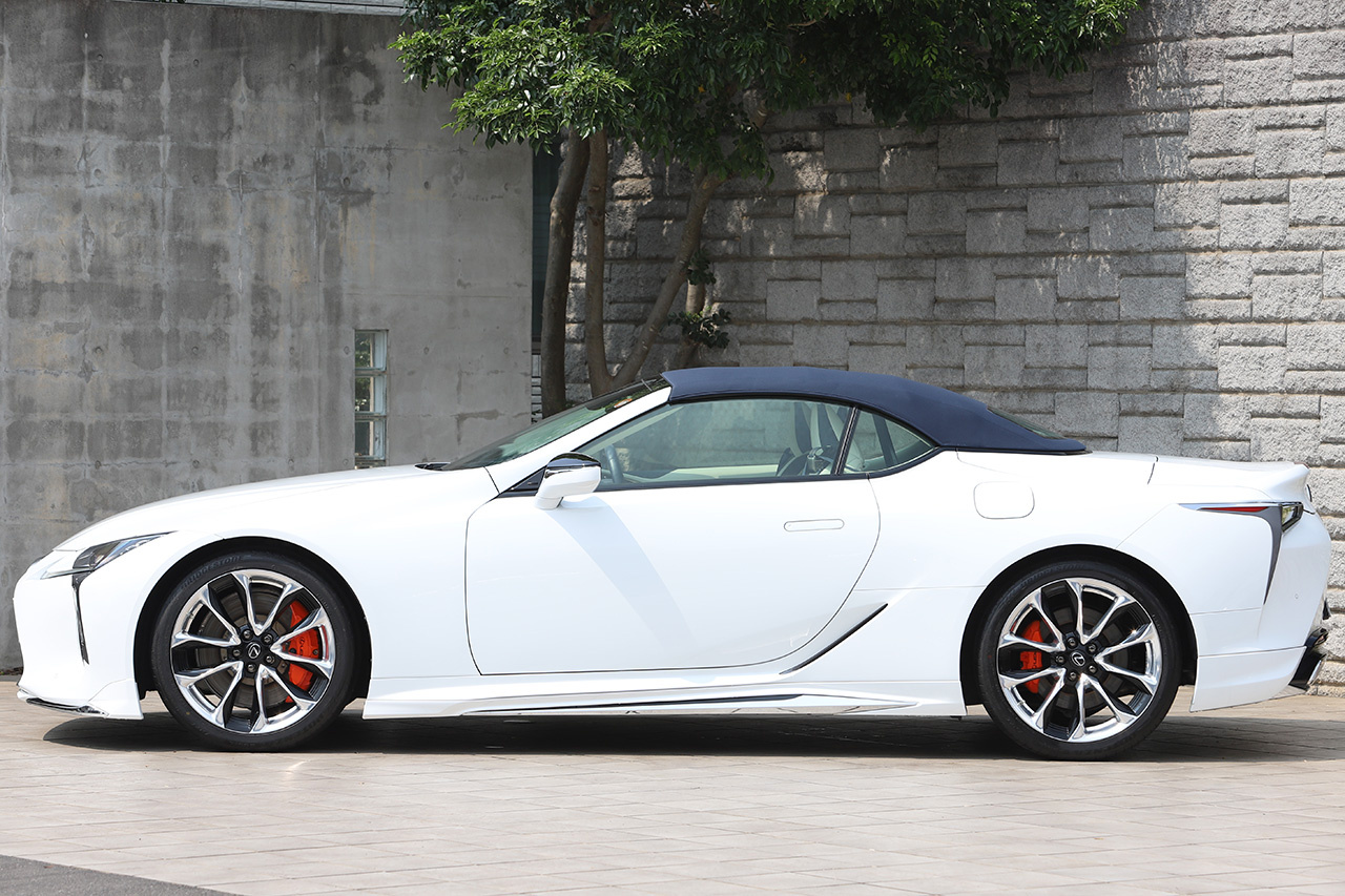 2022 Lexus LC null