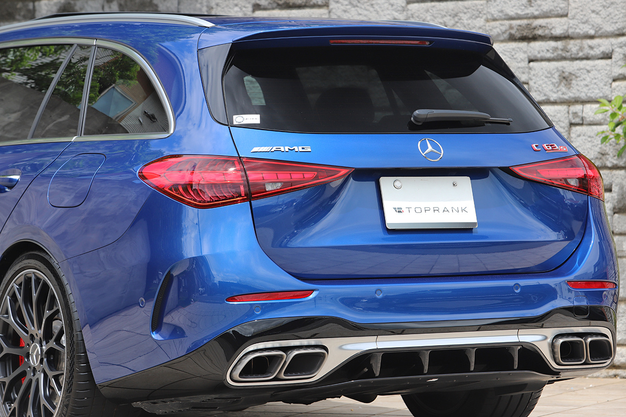 2025 Mercedes-AMG C CLASS null