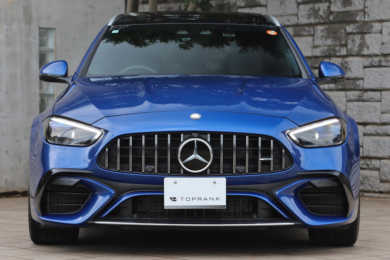 2025 Mercedes-AMG C CLASS null