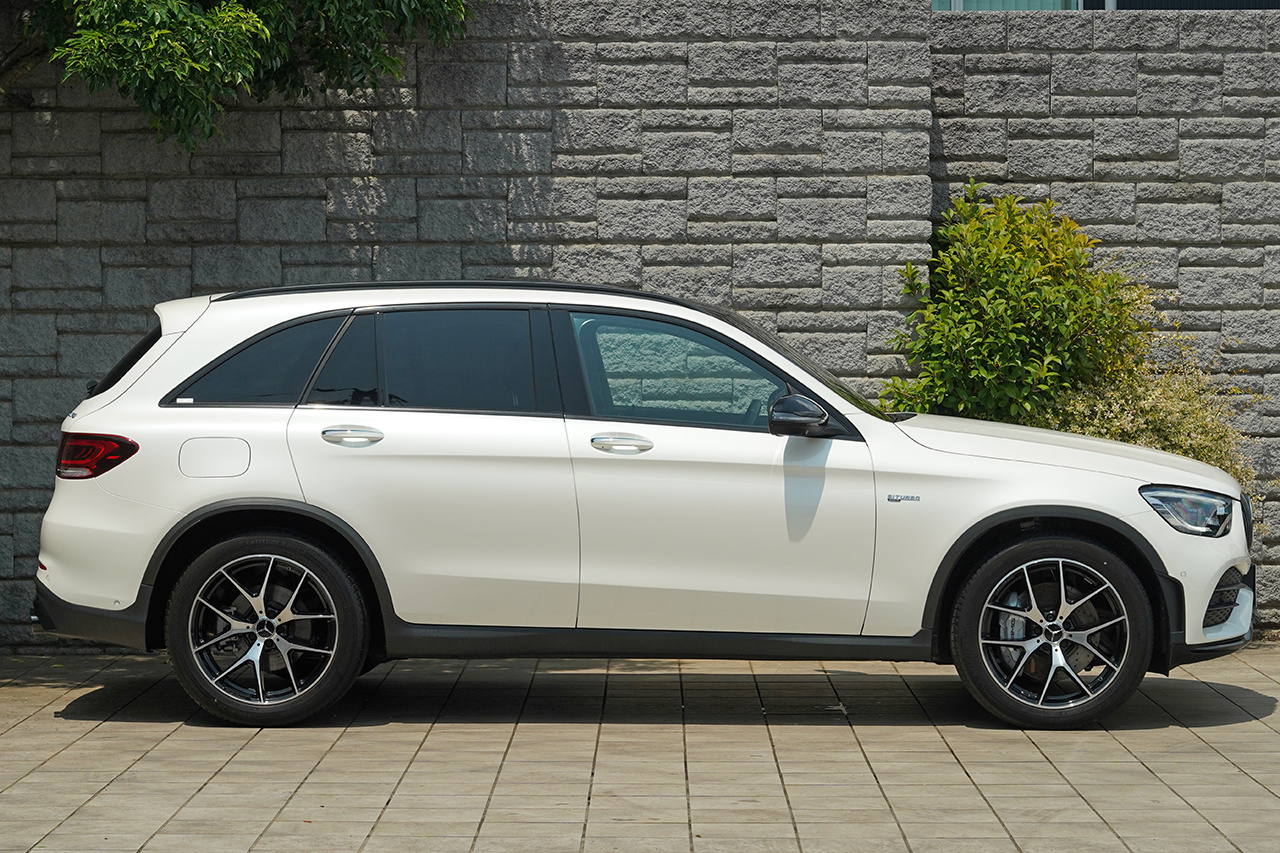 2022 Mercedes-AMG glc-class 