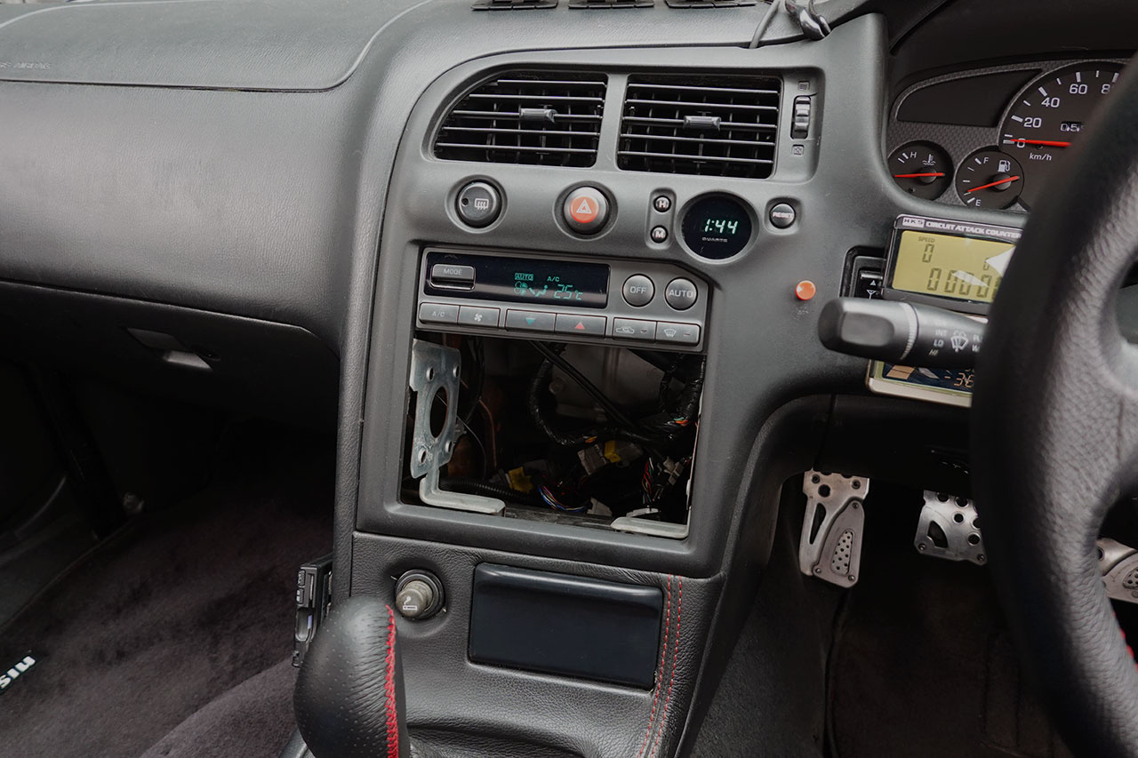 1995 Nissan SKYLINE GT-R BCNR33 R33 Skyline GT-R V Spec, Topsecret Style Aero, Rays TE37SL 18 Inch Forged Alloy Wheels