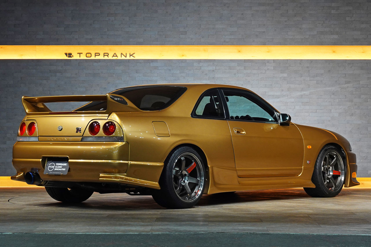 1995 Nissan SKYLINE GT-R BCNR33 R33 Skyline GT-R V Spec, Topsecret Style Aero, Rays TE37SL 18 Inch Forged Alloy Wheels