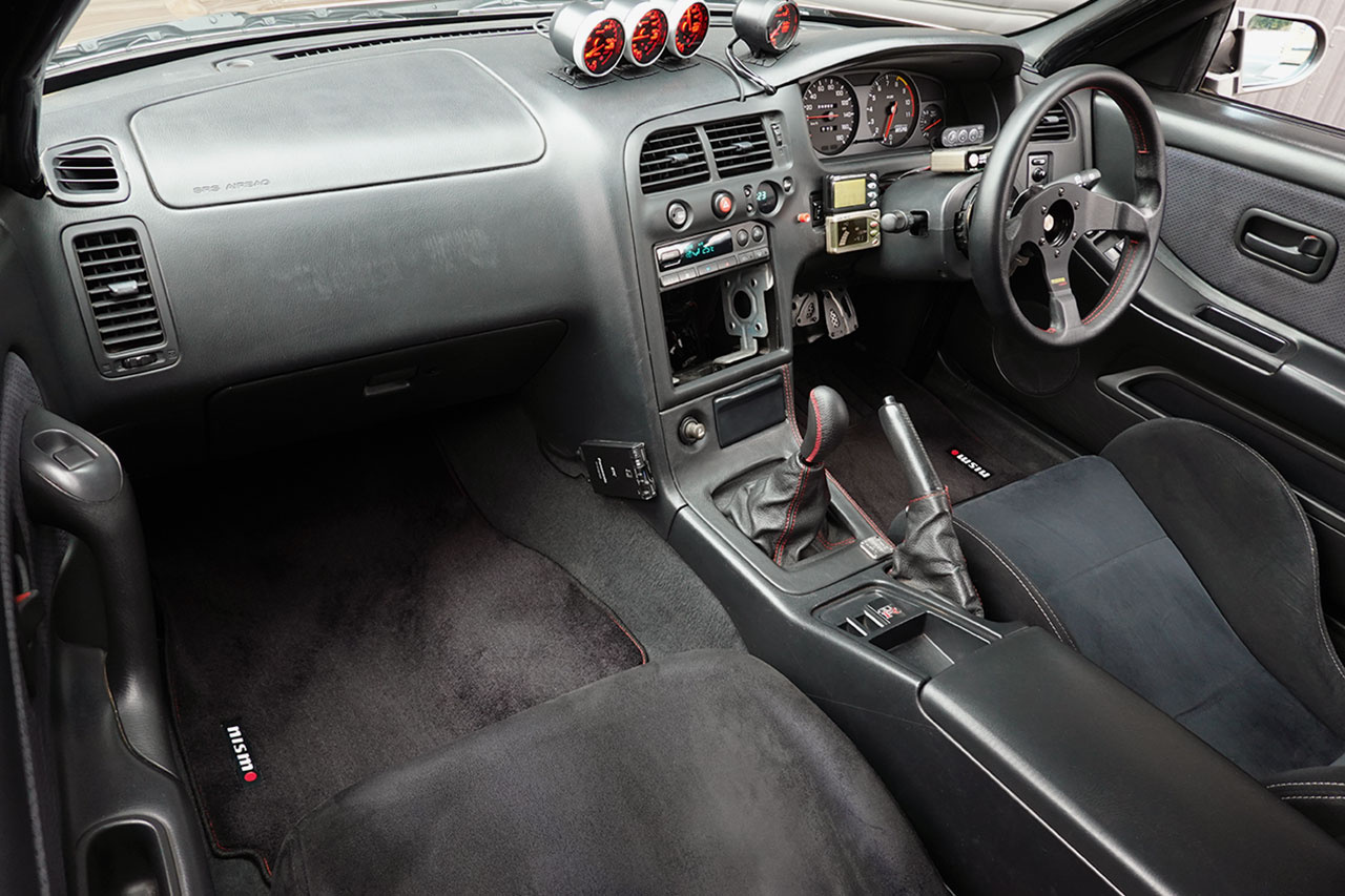 1995 Nissan SKYLINE GT-R BCNR33 R33 Skyline GT-R V Spec, Topsecret Style Aero, Rays TE37SL 18 Inch Forged Alloy Wheels