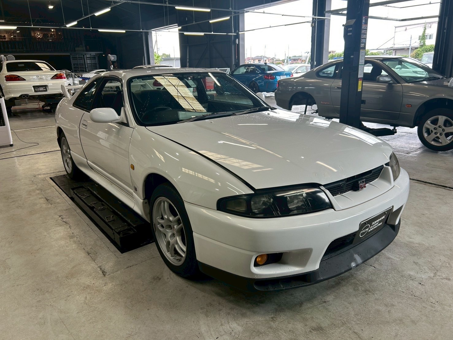 1995 Nissan SKYLINE FUTURE INVENTORY Nissan BCNR33 Skyline R33 GT-R