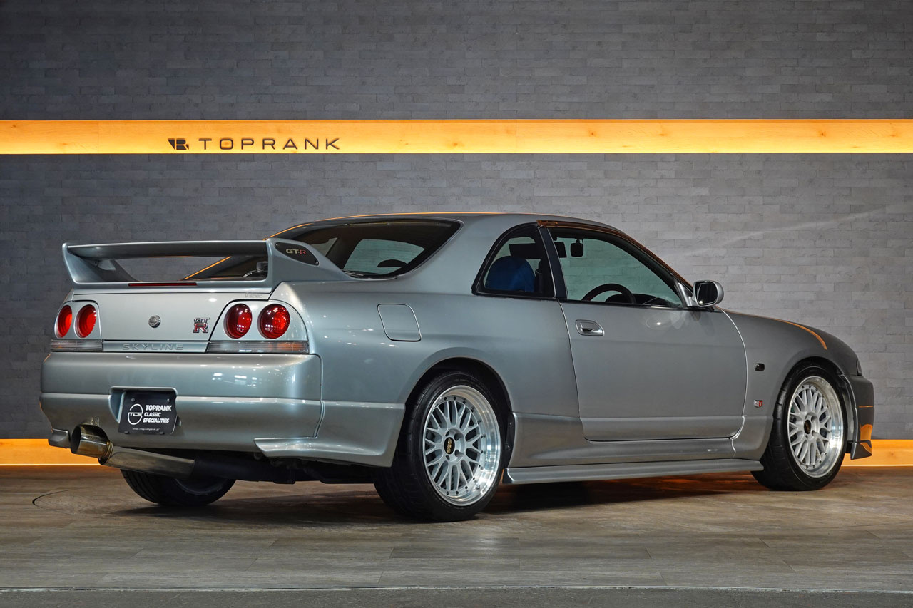 1996 Nissan SKYLINE GT-R BCNR33 R33 Skyline GT-R, BBS Wheels, HKS Air Cleaner, Aftermarket Brake Caliper