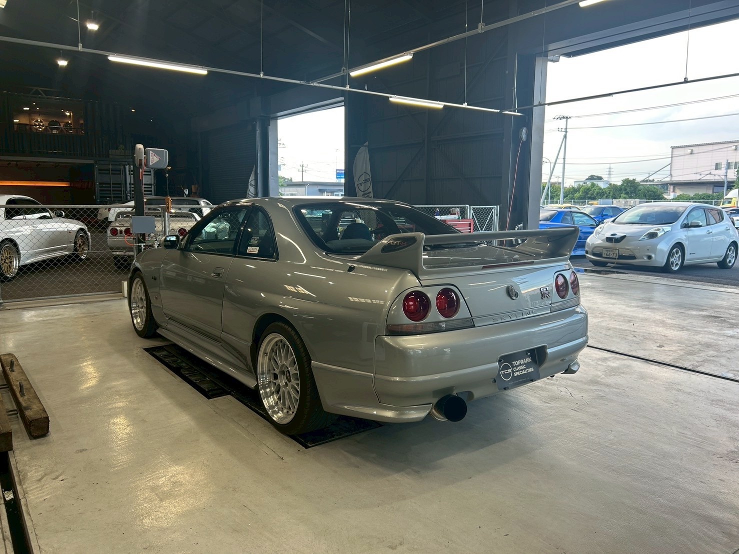 1996 Nissan SKYLINE FUTURE INVENTORY Nissan BCNR 33 Skyline R33 GT-R