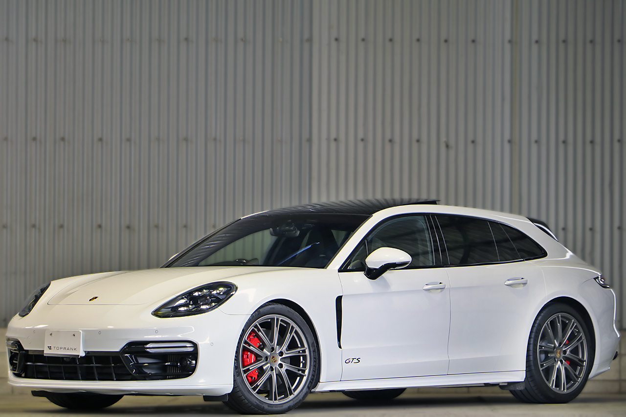 2020 Porsche PANAMERA 