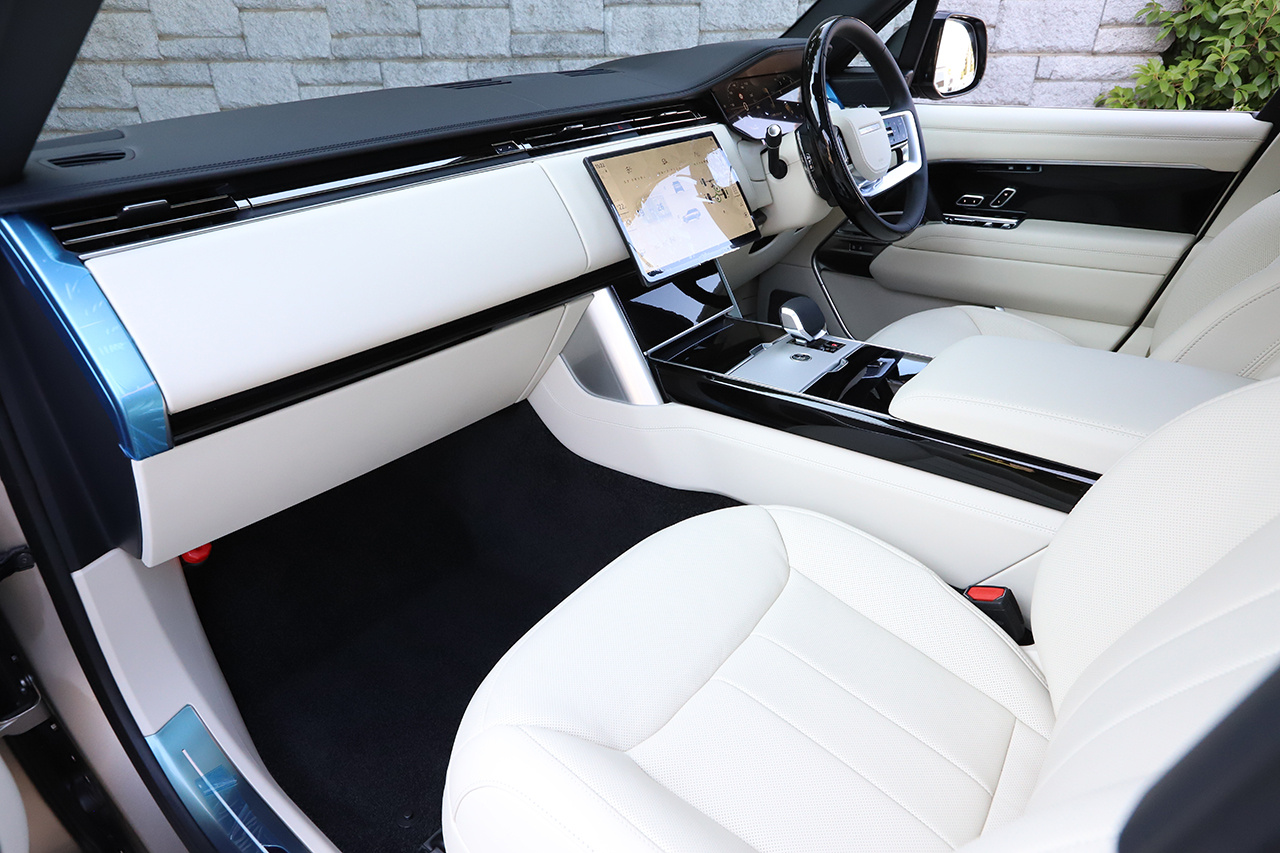 2025 Land Rover RANGE ROVER null