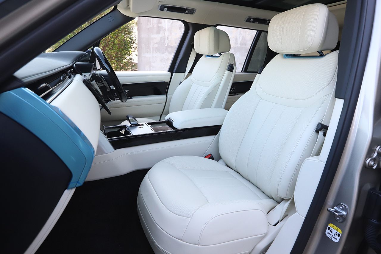 2025 Land Rover RANGE ROVER null