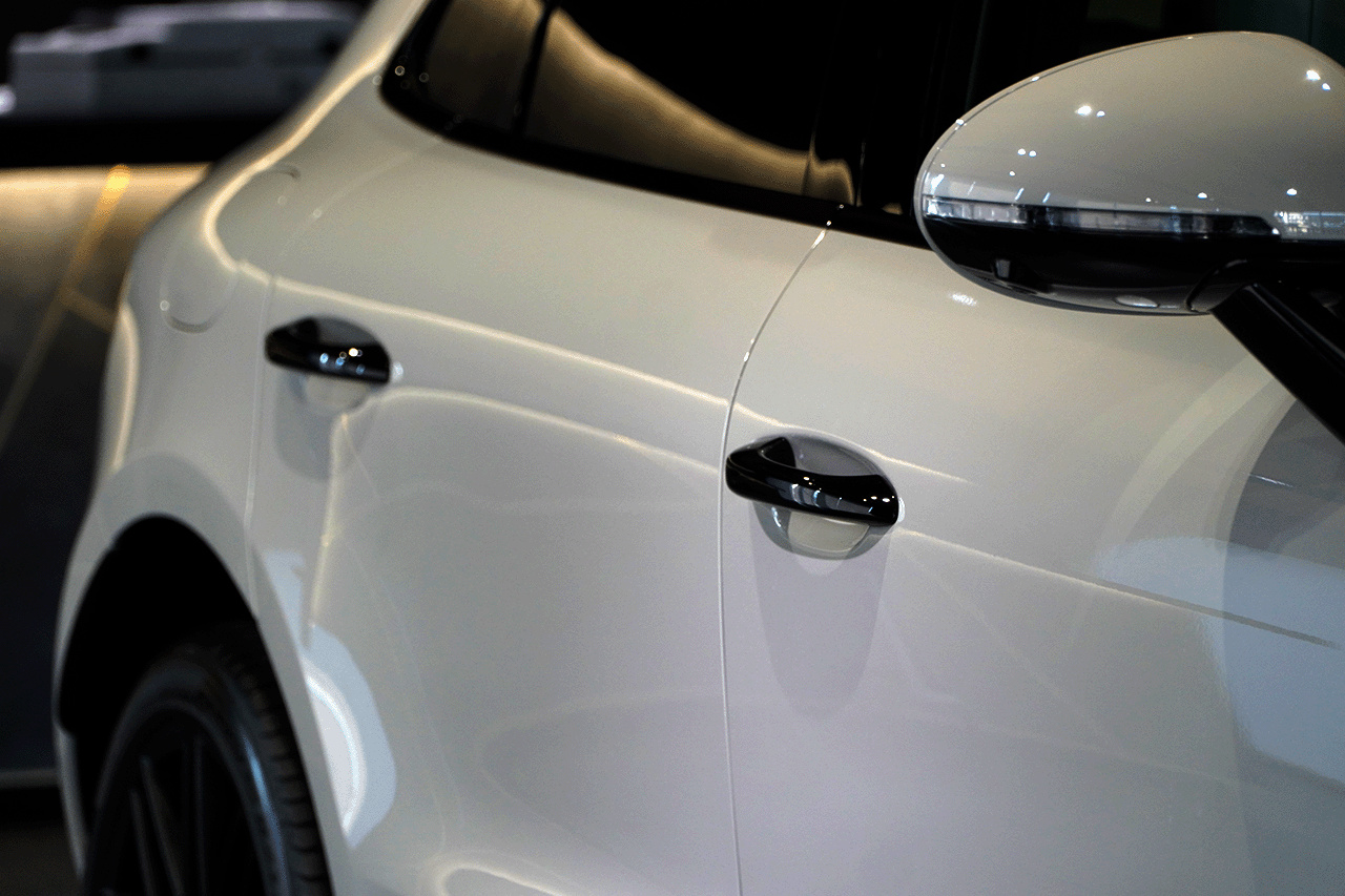 2024 Porsche MACAN null
