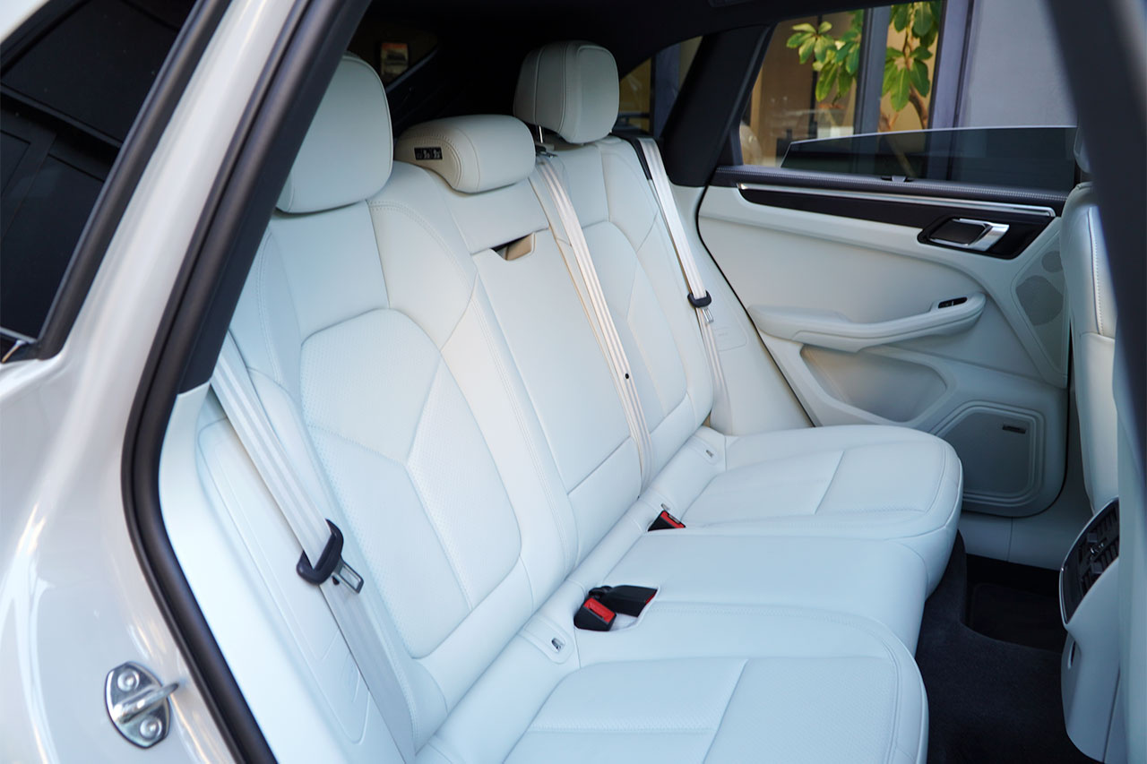 2024 Porsche MACAN null