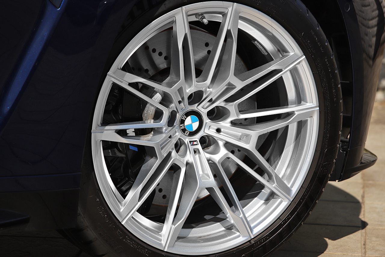 2025 BMW M3 null