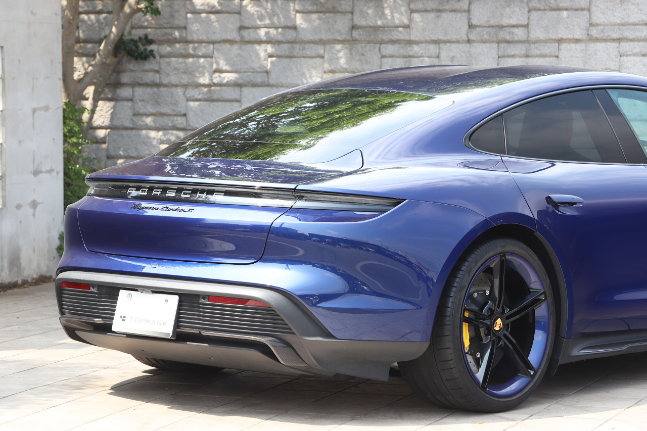 2021 Porsche Taycan 