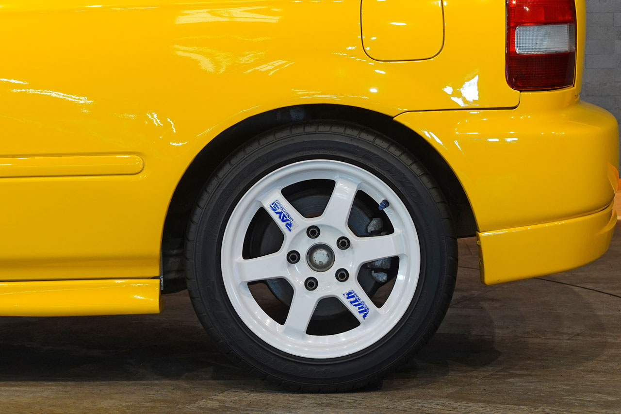 1999 Honda CIVIC TYPE R EK9 Civic Type-R, Factory Red Recaro Seats, ZEROFIGHTER Exhaust Manifold/Muffler