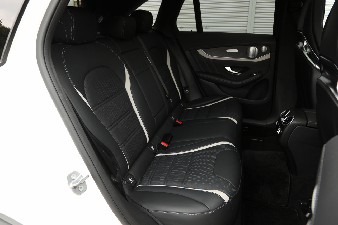 2020 Mercedes-AMG glc-class null
